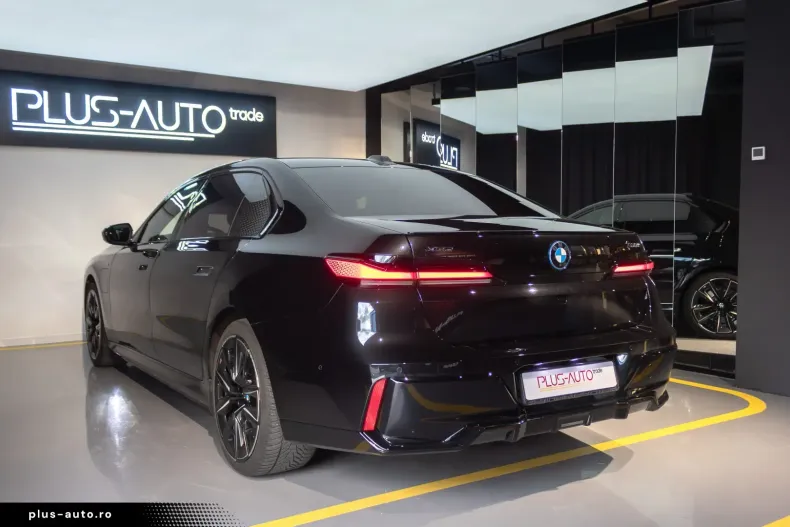 BMW 750 din 2023 cu 68.150 km - oferta BMW166389 - foto 33