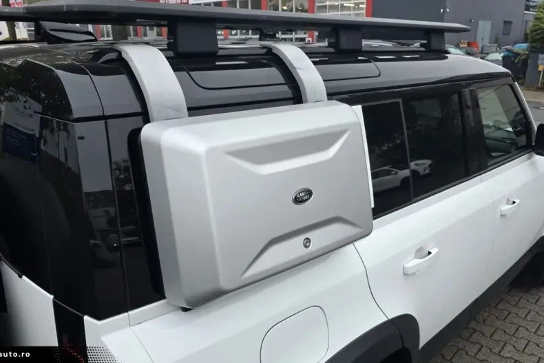 Land Rover Defender din 2021 cu 78.000 km - oferta LAN166396 - foto 10