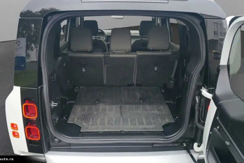 Land Rover Defender din 2021 cu 78.000 km - oferta LAN166396 - foto 24