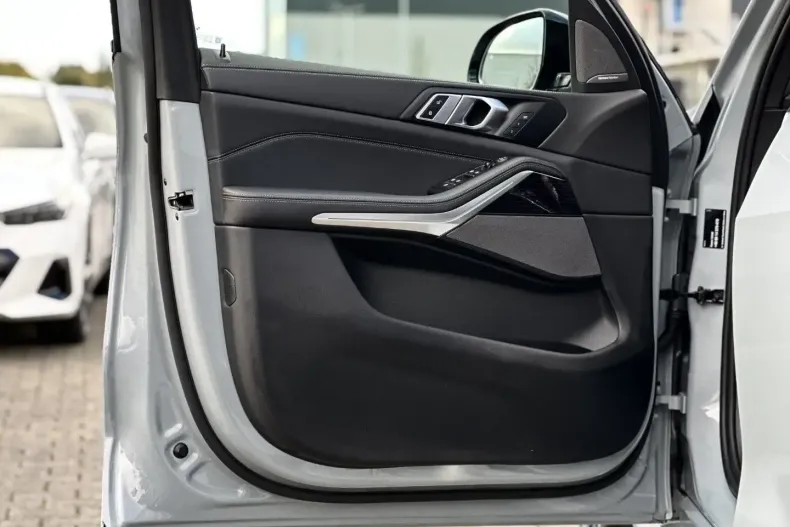 BMW X5 din 2024 cu 19.550 km - oferta BMW166398 - foto 9