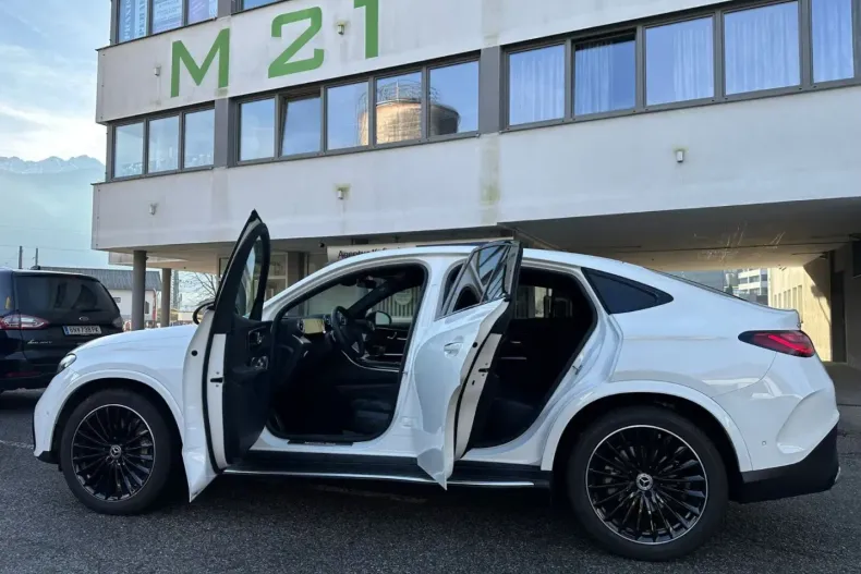 Mercedes-Benz GLC 220 din 2025 cu 17.500 km - oferta MER166399 - foto 2