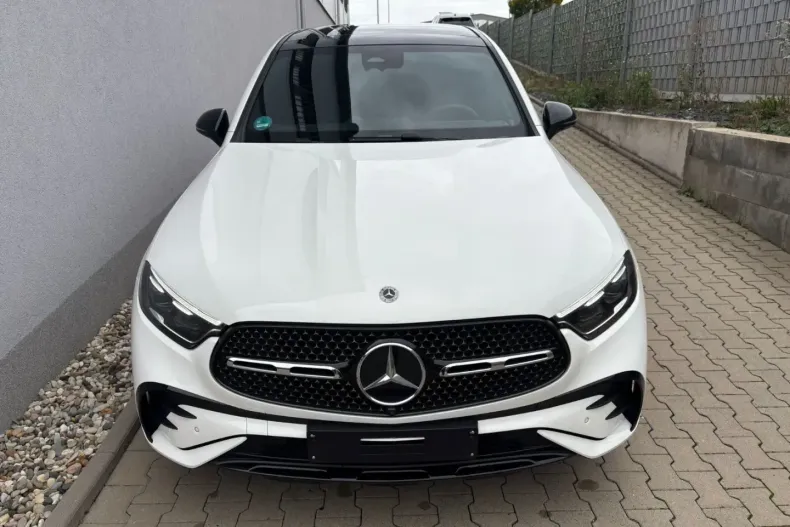 Mercedes-Benz GLC 220 din 2025 cu 17.500 km - oferta MER166399 - foto 9