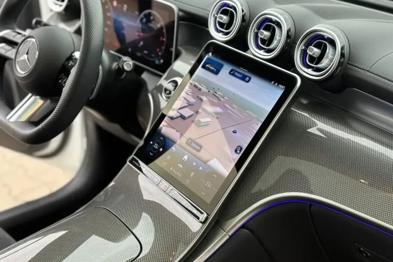 Mercedes-Benz GLC 220 din 2025 cu 17.500 km - oferta MER166399 - foto 25