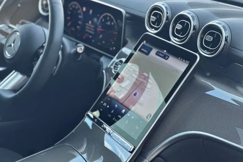 Mercedes-Benz GLC 220 din 2025 cu 11.000 km - oferta MER166400 - foto 15