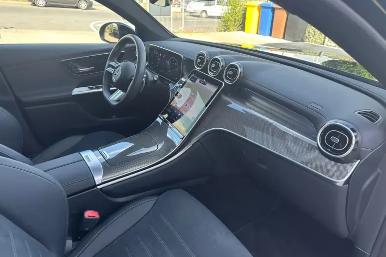 Mercedes-Benz GLC 220 din 2025 cu 11.000 km - oferta MER166400 - foto 19