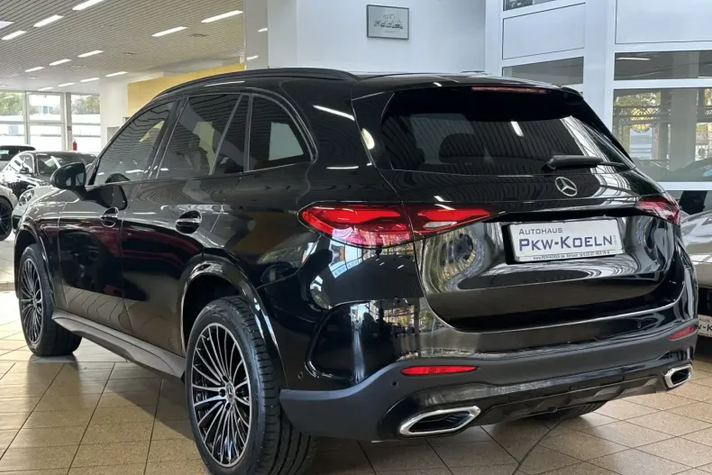 Mercedes-Benz GLC 220 din 2024 cu 25.500 km - oferta MER166401 - foto 4