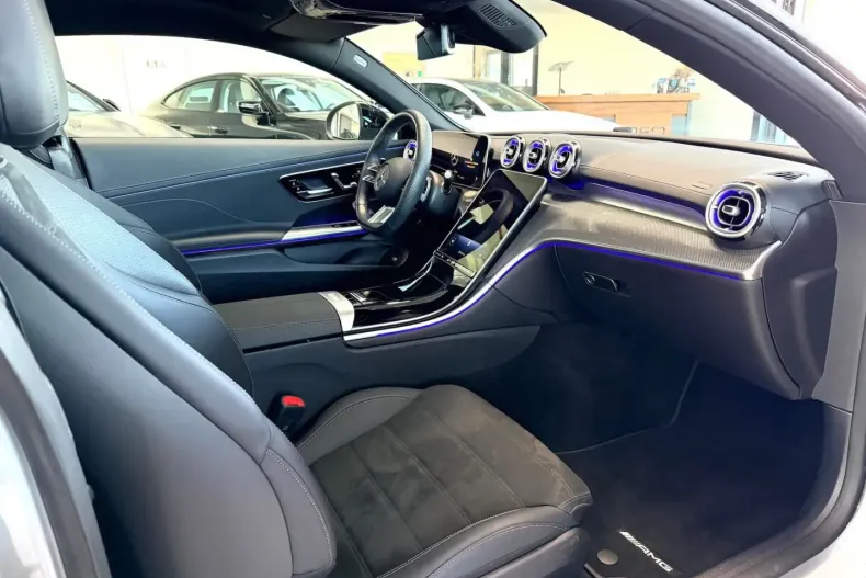 Mercedes-Benz CLE 300 din 2024 cu 13.800 km - oferta MER166407 - foto 9