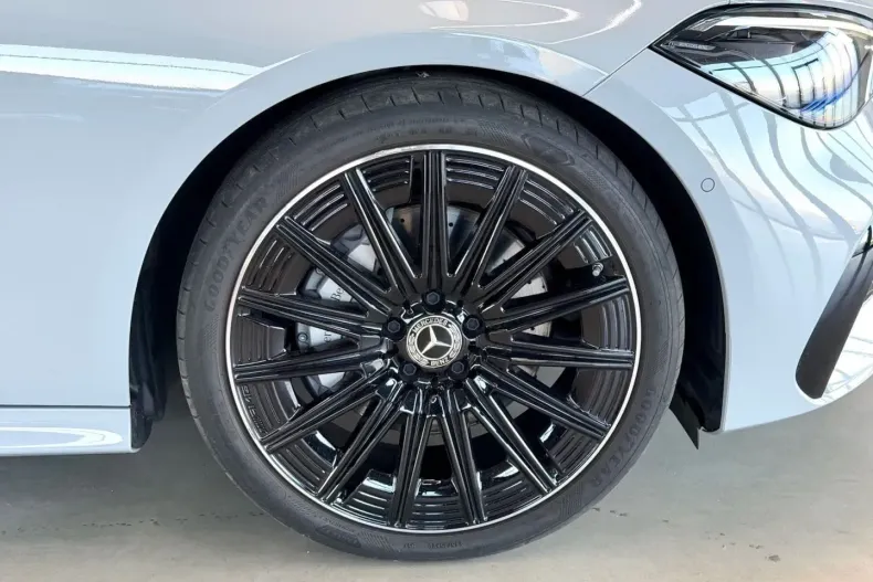 Mercedes-Benz CLE 300 din 2024 cu 13.800 km - oferta MER166407 - foto 23