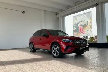 Mercedes-Benz GLC 300 din 2022 - oferta MER166408