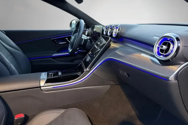 Mercedes-Benz CLE 200 din 2024 cu 4.168 km - oferta MER166410 - foto 24