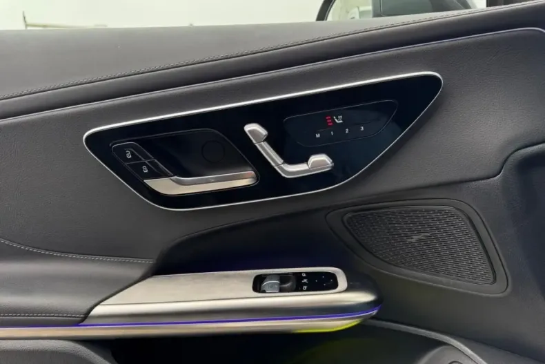 Mercedes-Benz CLE 300 din 2024 cu 20.400 km - oferta MER166414 - foto 17