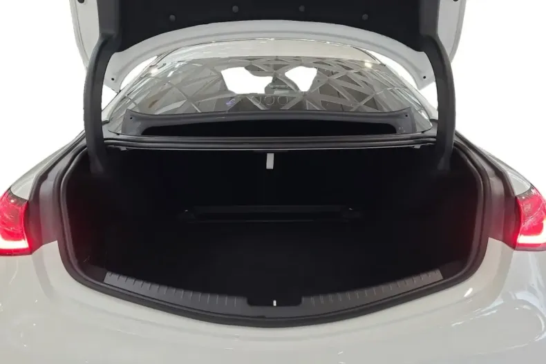 Mercedes-Benz CLE 53 AMG din 2024 cu 9.964 km - oferta MER166420 - foto 6