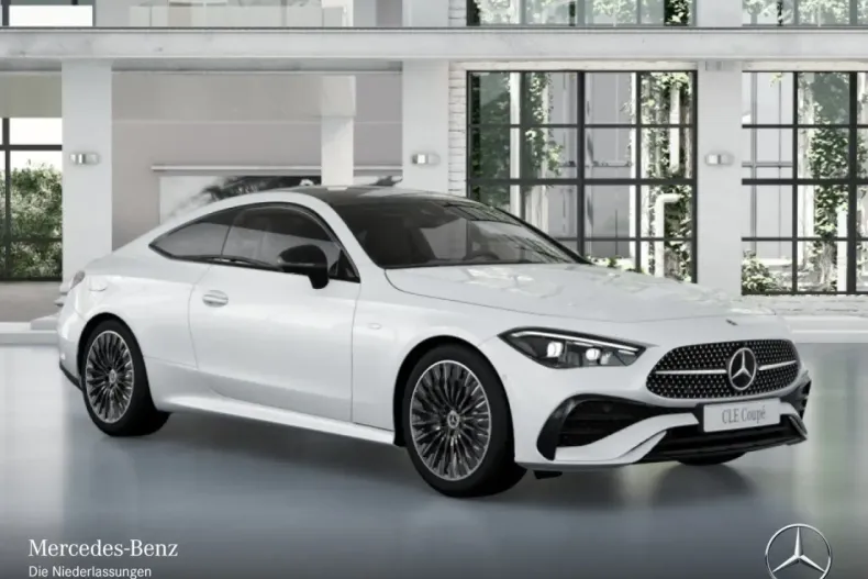 Mercedes-Benz CLE 300 din 2024 cu 4.794 km - oferta MER166422 - foto 1