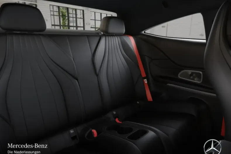 Mercedes-Benz CLE 300 din 2025 cu 12.287 km - oferta MER166423 - foto 11