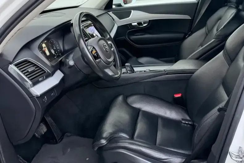 Volvo XC90 din 2020 cu 140.000 km - oferta VOL166427 - foto 8