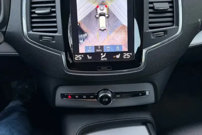 Volvo XC90 din 2020 cu 140.000 km - oferta VOL166427 - foto 26