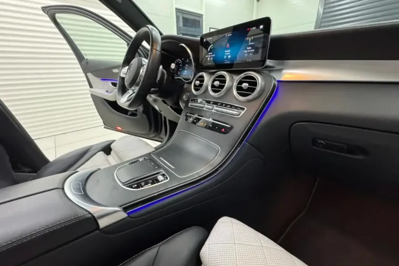 Mercedes-Benz GLC 300 din 2021 cu 98.115 km - oferta MER166428 - foto 8