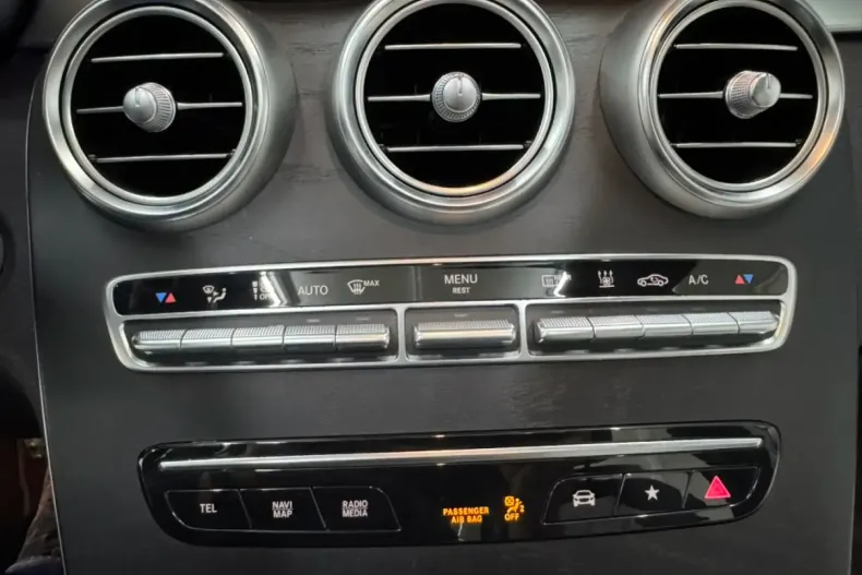 Mercedes-Benz GLC 300 din 2021 cu 98.115 km - oferta MER166428 - foto 18