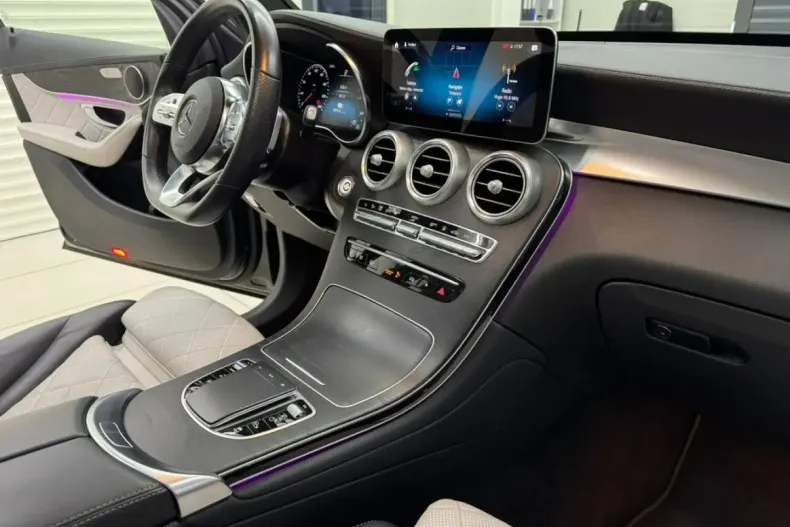 Mercedes-Benz GLC 300 din 2021 cu 98.115 km - oferta MER166428 - foto 36