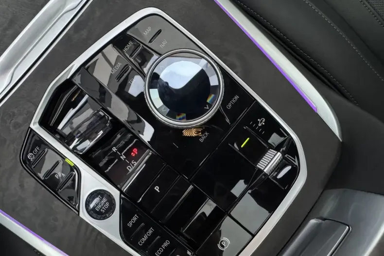 BMW X7 din 2025 cu 14.636 km - oferta BMW166437 - foto 19