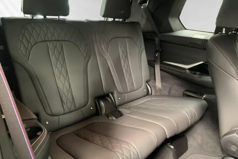 BMW X7 din 2024 cu 11.470 km - oferta BMW166451 - foto 13