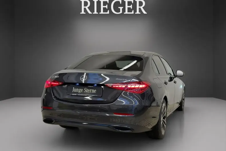 Mercedes-Benz C 300 din 2024 cu 10.311 km - oferta MER166453 - foto 13