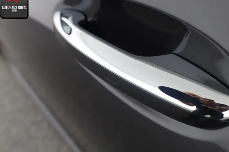 Mercedes-Benz C 300 din 2022 cu 44.463 km - oferta MER166456 - foto 25