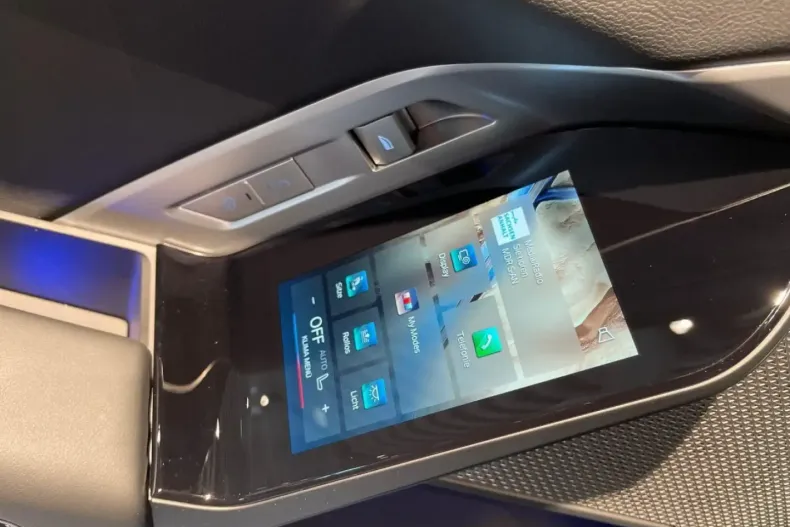 BMW 740 din 2024 cu 19.581 km - oferta BMW166457 - foto 19