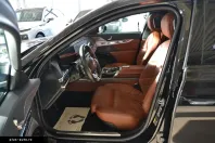 BMW i7 din 2023 cu 49.170 km - oferta BMW166458 - foto 13