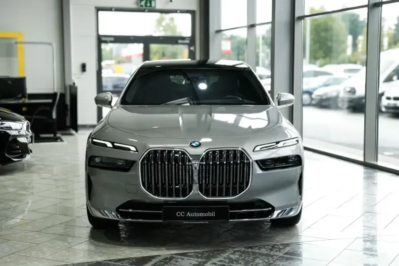 BMW 740 din 2024 cu 17.800 km - oferta BMW166459 - foto 7