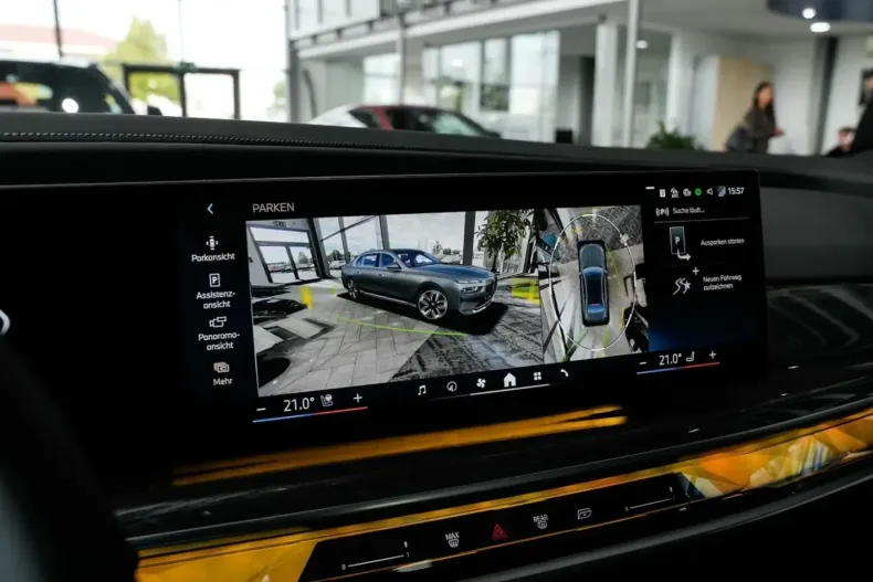 BMW 740 din 2024 cu 17.800 km - oferta BMW166459 - foto 26