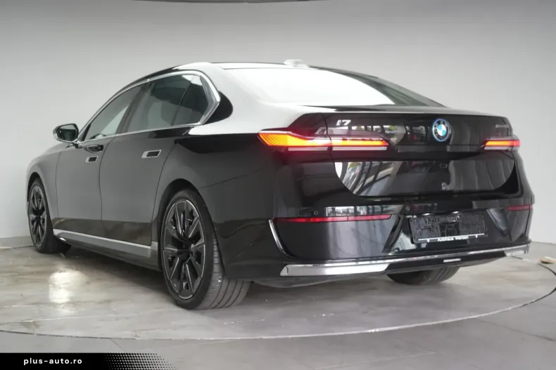 BMW i7 din 2024 cu 11.000 km - oferta BMW166460 - foto 4