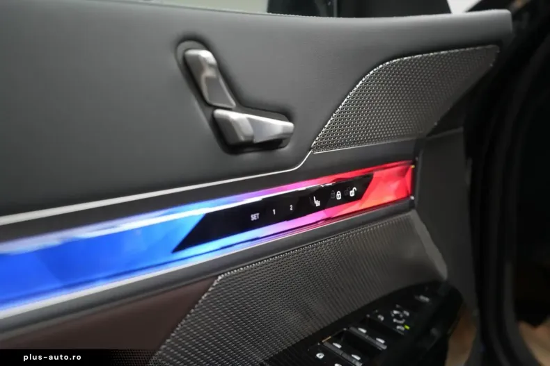 BMW i7 din 2024 cu 11.000 km - oferta BMW166460 - foto 36