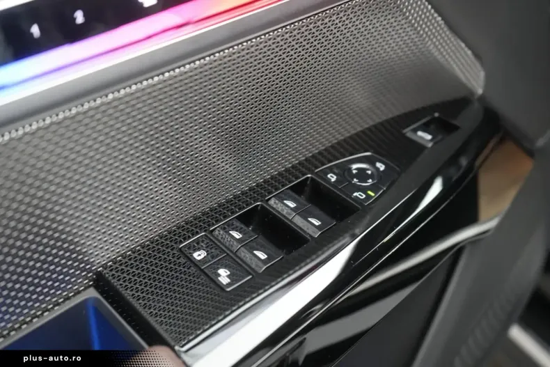 BMW i7 din 2024 cu 11.000 km - oferta BMW166460 - foto 38