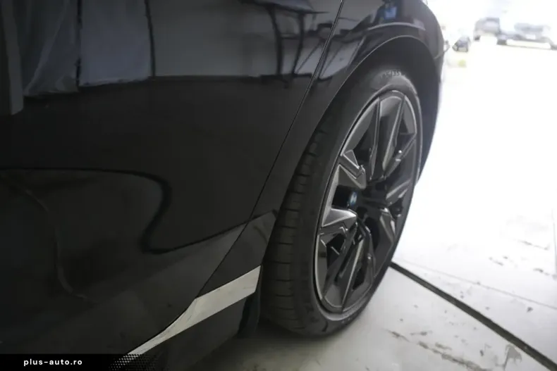 BMW i7 din 2024 cu 11.000 km - oferta BMW166460 - foto 42