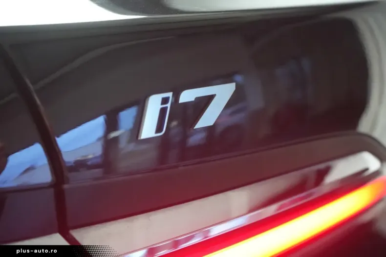 BMW i7 din 2024 cu 11.000 km - oferta BMW166460 - foto 44