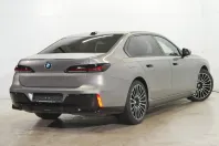 BMW i7 din 2025 cu 45.942 km - oferta BMW166463 - foto 4