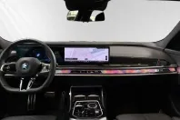 BMW i7 din 2024 cu 24.300 km - oferta BMW166464 - foto 11