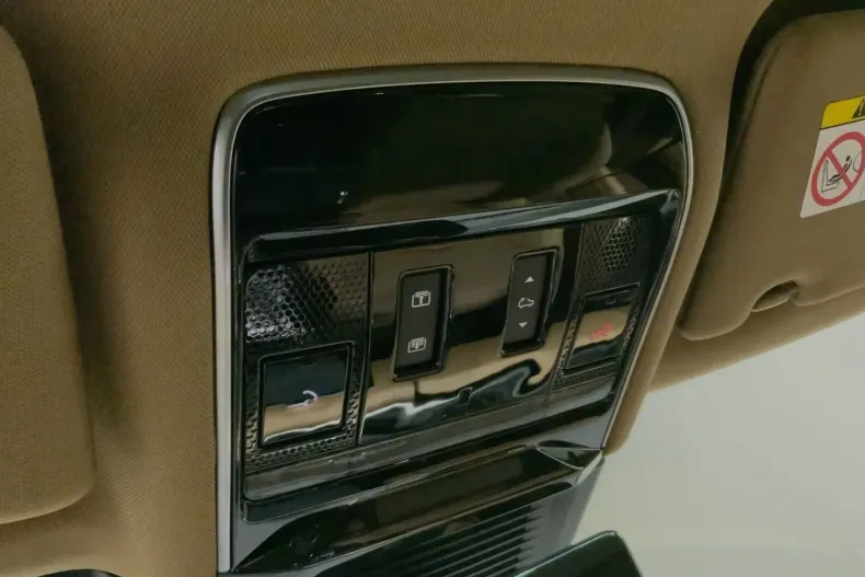 Land Rover Range Rover din 2023 cu 32.434 km - oferta LAN166465 - foto 27