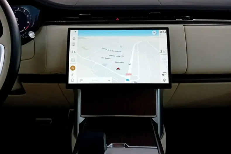 Land Rover Range Rover din 2025 cu 11.776 km - oferta LAN166466 - foto 11