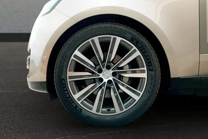 Land Rover Range Rover din 2025 cu 11.776 km - oferta LAN166466 - foto 21