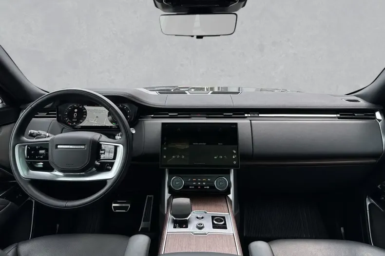 Land Rover Range Rover din 2023 cu 48.473 km - oferta LAN166467 - foto 4