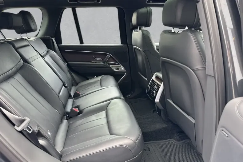 Land Rover Range Rover din 2023 cu 48.473 km - oferta LAN166467 - foto 5