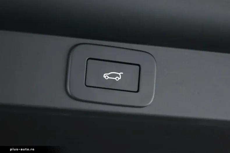 Land Rover Range Rover din 2023 cu 31.100 km - oferta LAN166468 - foto 10