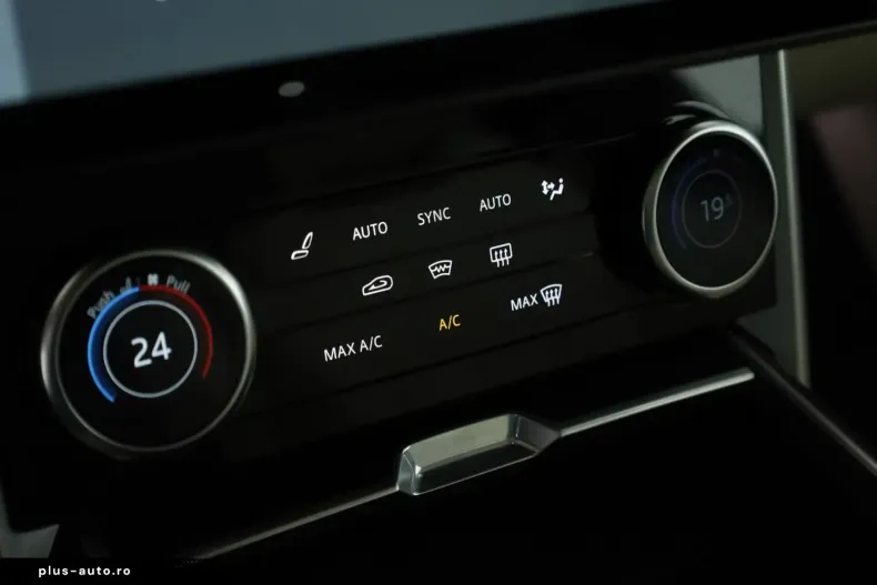 Land Rover Range Rover din 2023 cu 31.100 km - oferta LAN166468 - foto 21