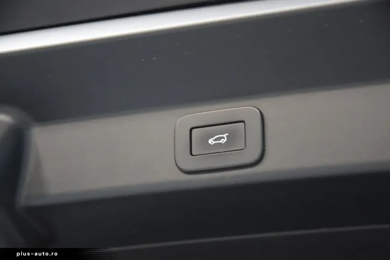 Land Rover Range Rover Sport din 2023 cu 46.902 km - oferta LAN166472 - foto 18