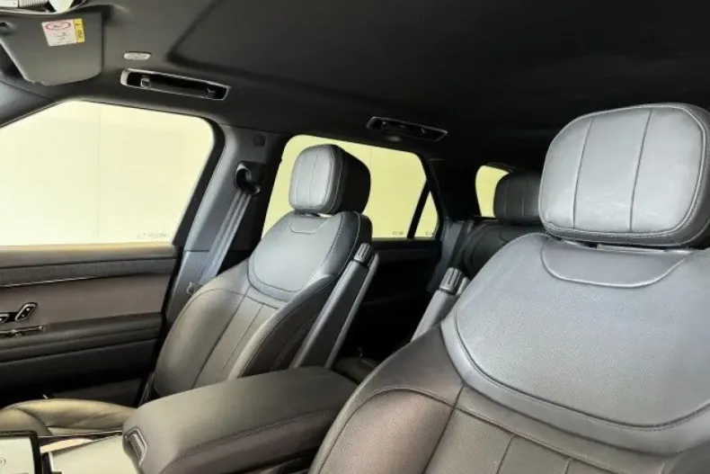 Land Rover Range Rover Sport din 2024 cu 35.650 km - oferta LAN166473 - foto 13