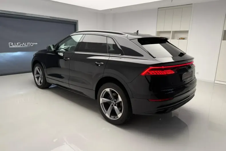 Audi Q8 din 2020 cu 134.739 km - oferta AUD166475 - foto 4
