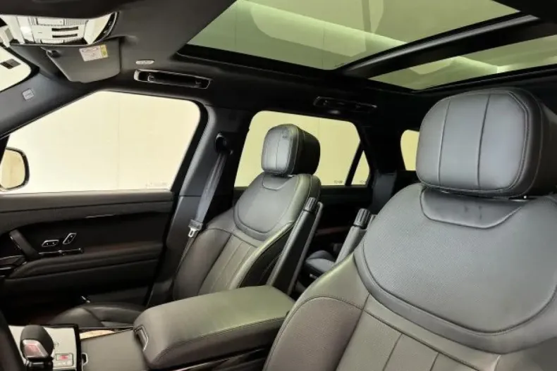 Land Rover Range Rover Sport din 2024 cu 24.900 km - oferta LAN166477 - foto 12