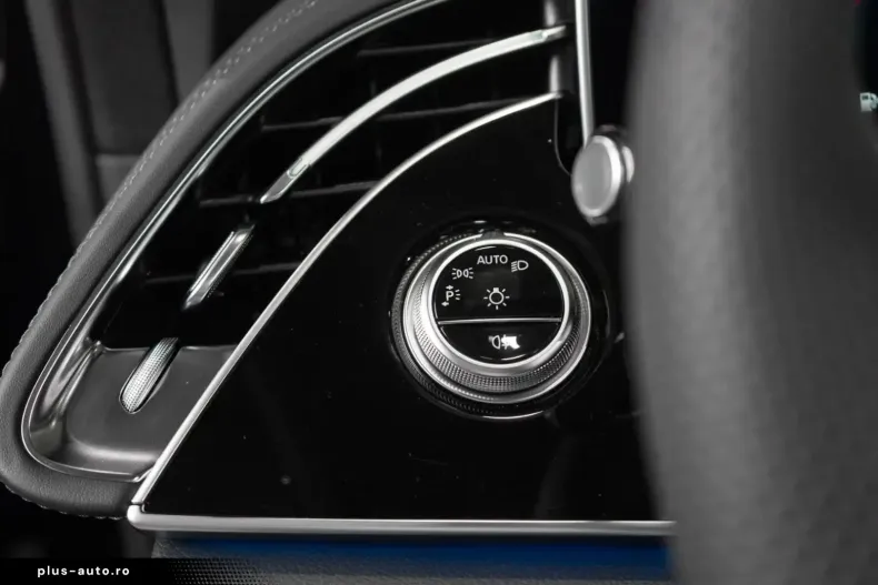 Mercedes-Benz E 300 din 2025 cu 5.000 km - oferta MER166480 - foto 18